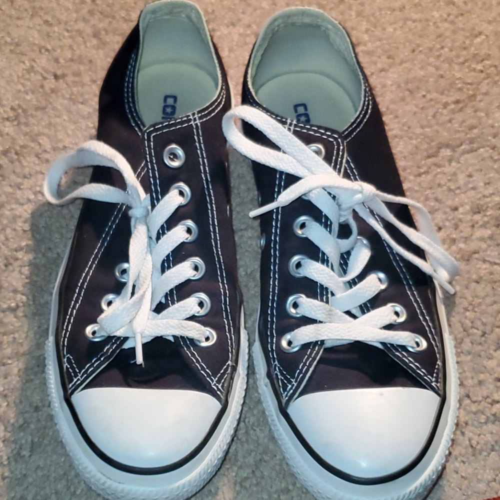 Black converse all star Chuck taylors